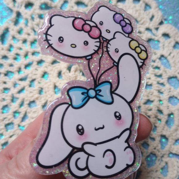 Hello kitty badge reel - Picture 9 of 9